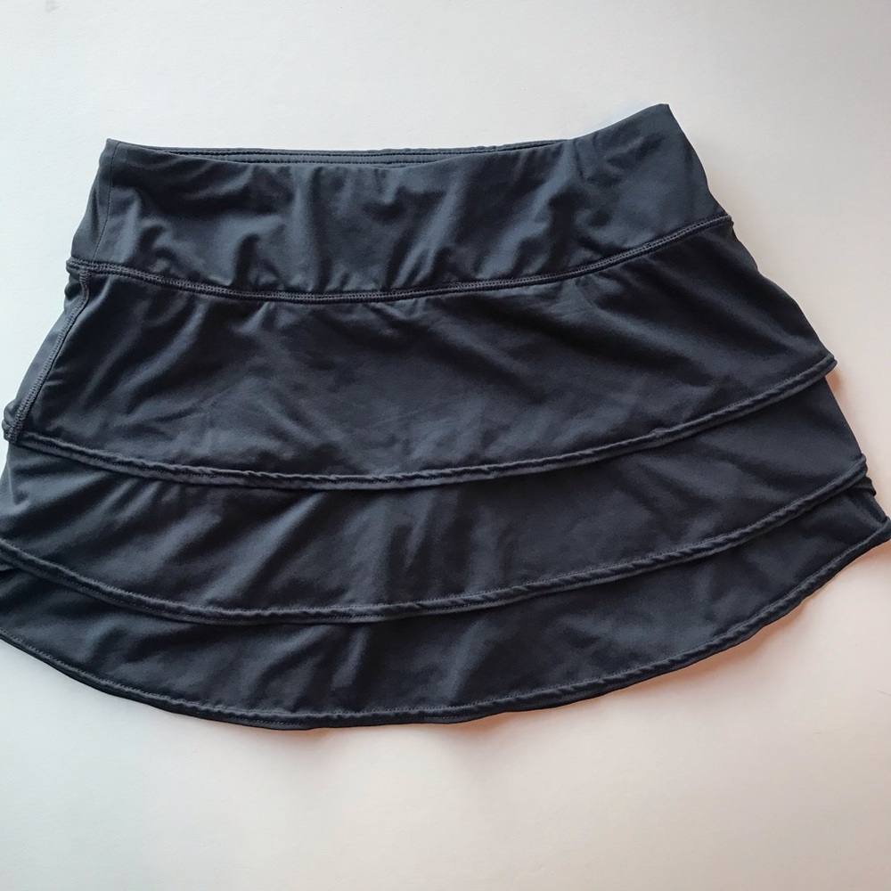 athleta swagger gray ruffle layered skort xs
